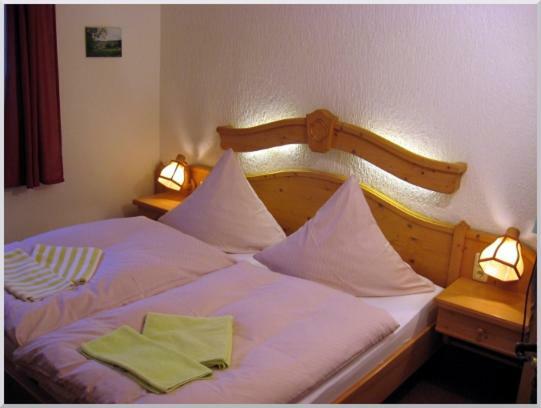 Gasthof-Pension Rotes Haus Oberwiesenthal Ngoại thất bức ảnh
